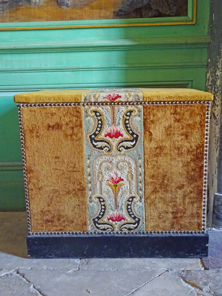 Le mobilier du salon vert