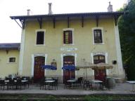 gare de Conduché, aujourd'hui gîte d'étape et brasserie "Les Deux Vallées"