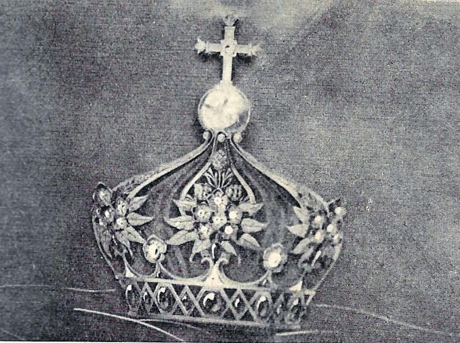 Couronnes des statues de la Vierge et de l'Enfant de Font-Romeu