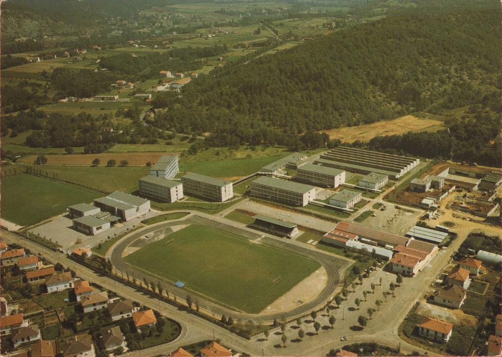 lycée Gaston Monnerville et collège Olivier de Magny (cité scolaire)