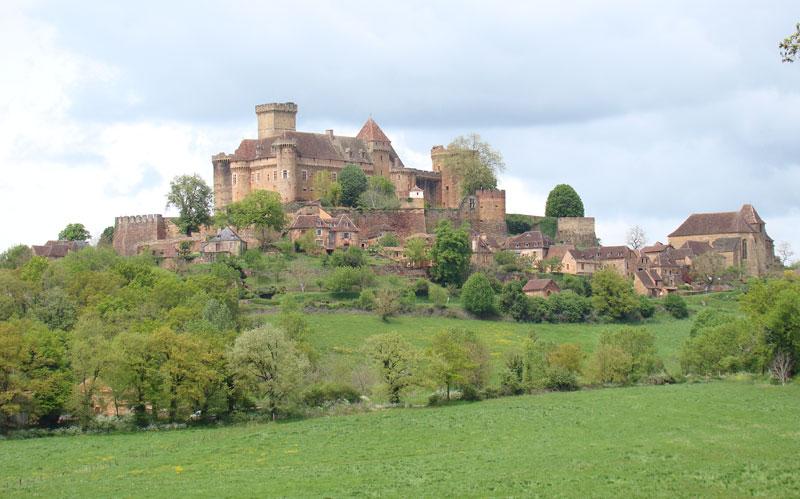 château fort de Castelnau-Bretenoux
