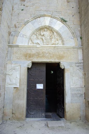 File:Cathédrale de Maguelone-PM34001497+F.jpg - Wikimedia Commons