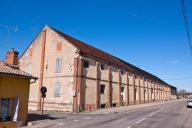 entrepôt puis usine puis coopérative vinicole