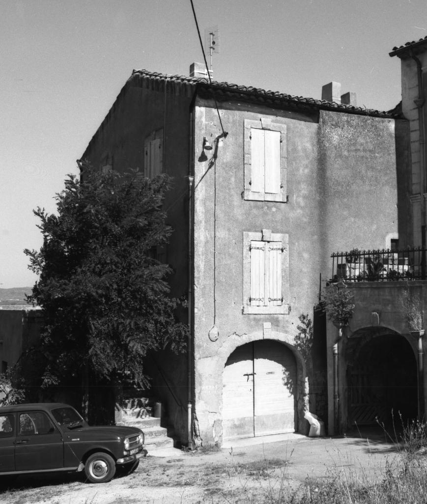 Maisons