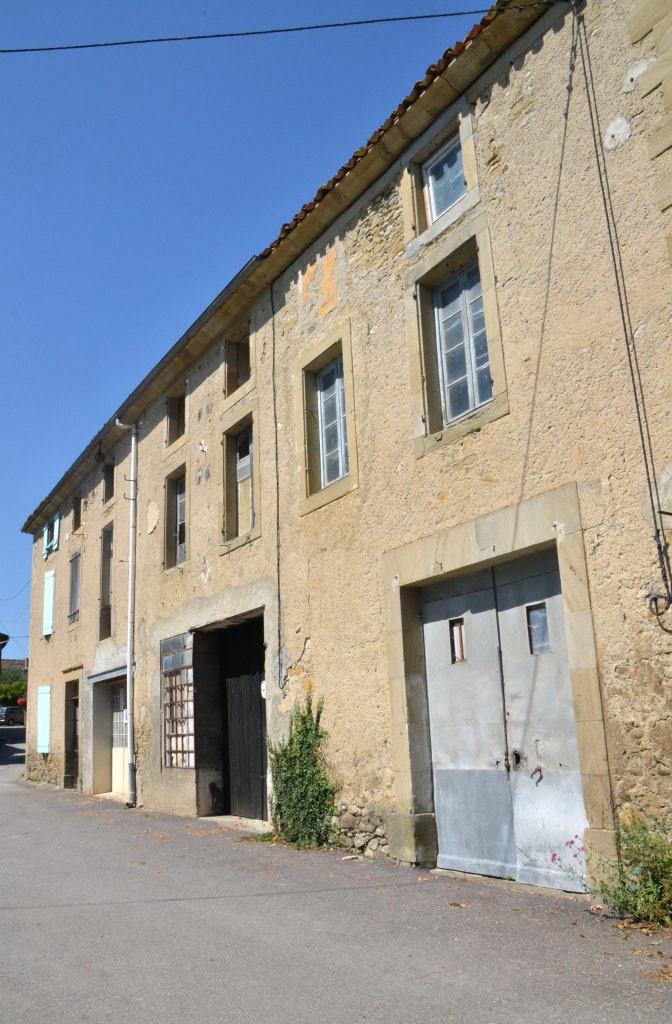 moulin à farine ; scierie ; atelier de tissage ; fabrique de peigne en corne, usine de Lévis-Mirepoix dite usine du Perdut