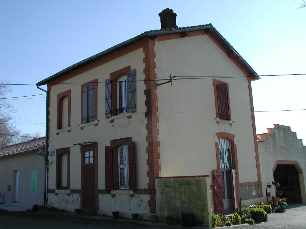 ancienne école, actuellement maison