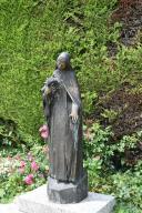 sculpture : sainte Thérèse de Lisieux