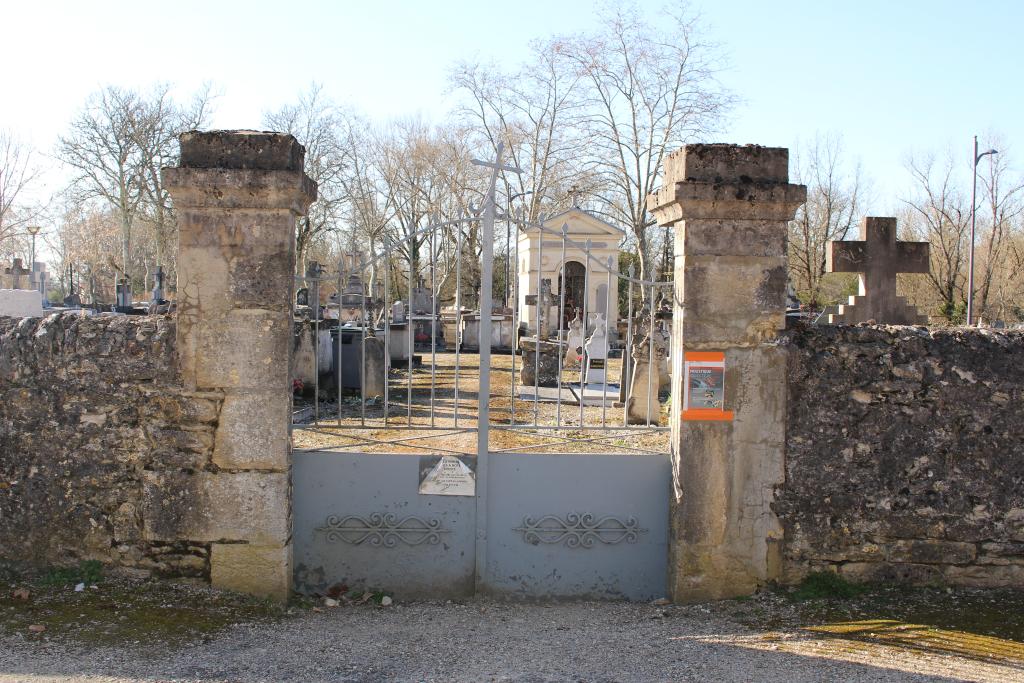 cimetière de catholiques de Monteils