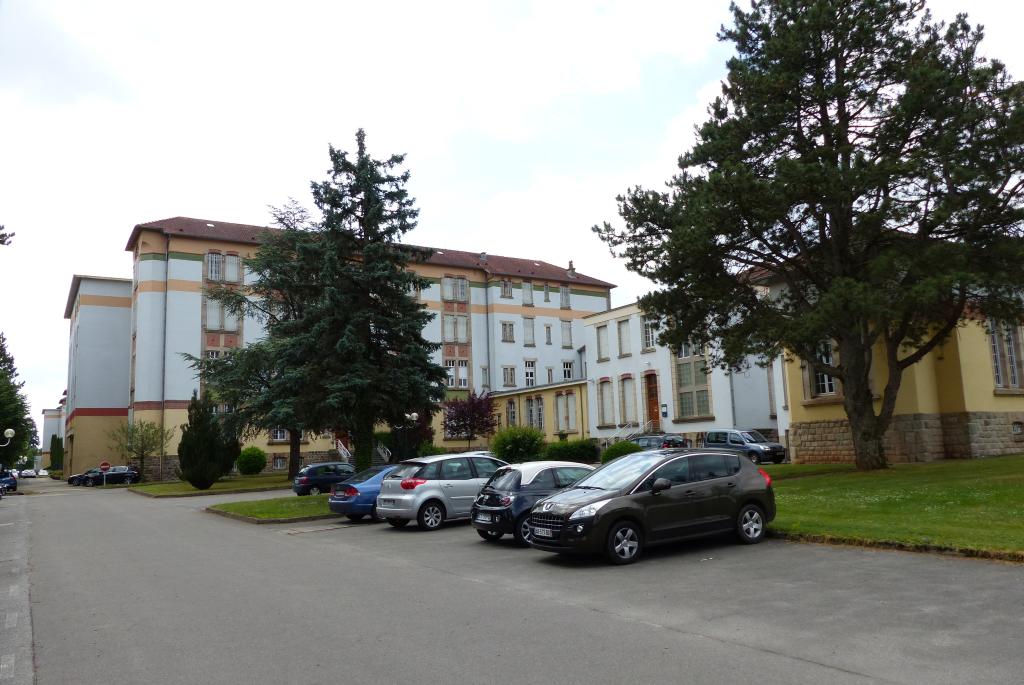 hôpital psychiatrique de Cayssiols, aujourd'hui centre Hospitalier Sainte-Marie de Rodez