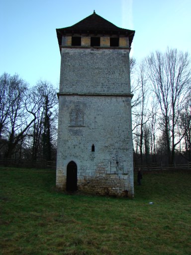 demeure-pigeonnier dite Tour de Labio
