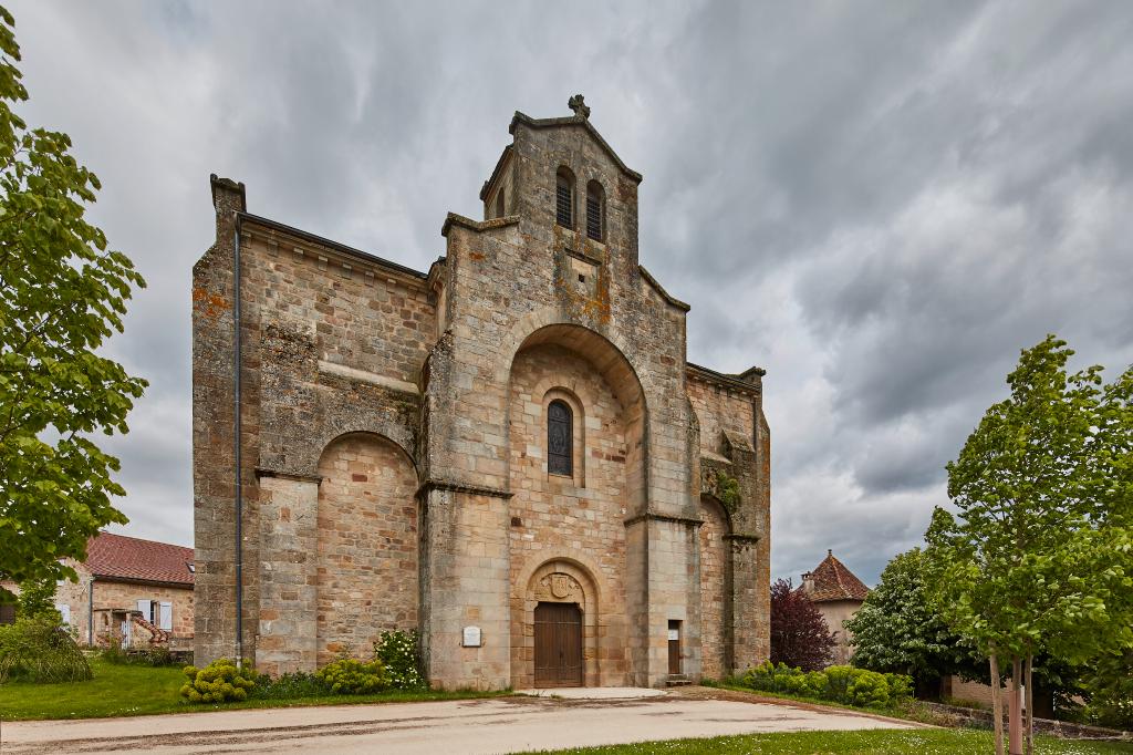 église prieurale Saint-Saturnin, actuellement église paroissiale