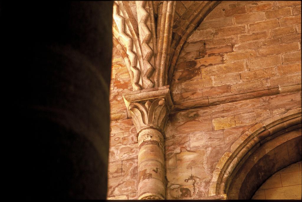 abbaye de bénédictins Saint-Sauveur