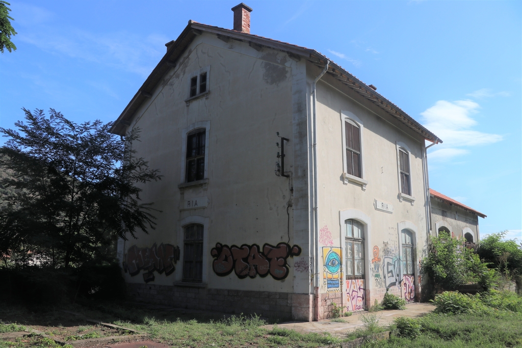 Ancienne gare de voyageurs et de marchandises