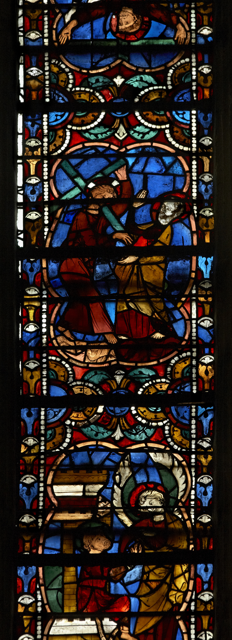 verrière N°6 de l'ancienne cathédrale de Narbonne
