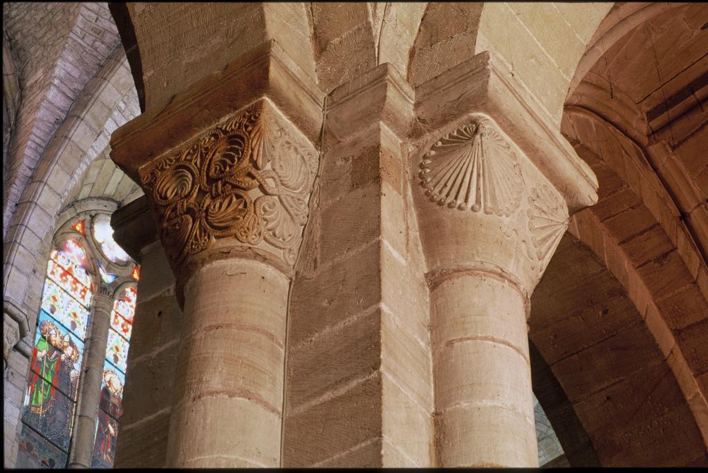 abbaye de bénédictins Saint-Sauveur