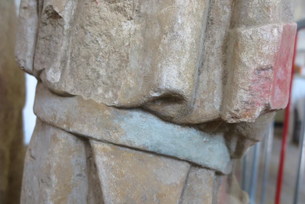 groupe sculpté de la Mise au tombeau