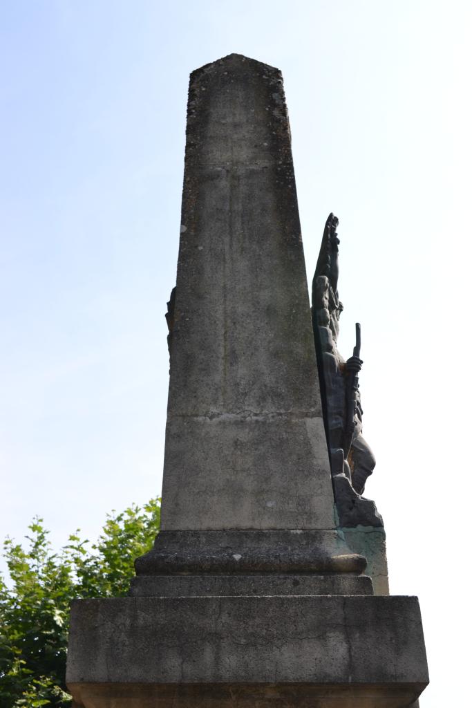 monument aux morts de la guerre 1914-1918 et de la guerre 1939-1945
