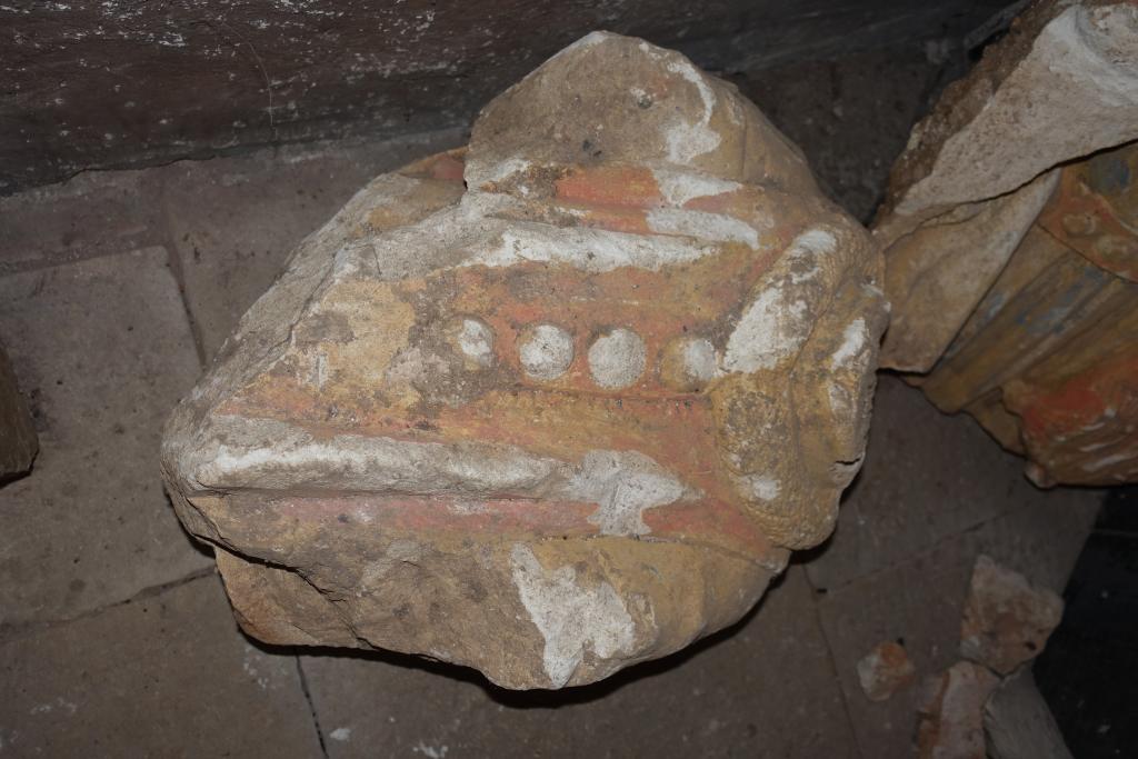 fragment de statue : Personnage non identifié