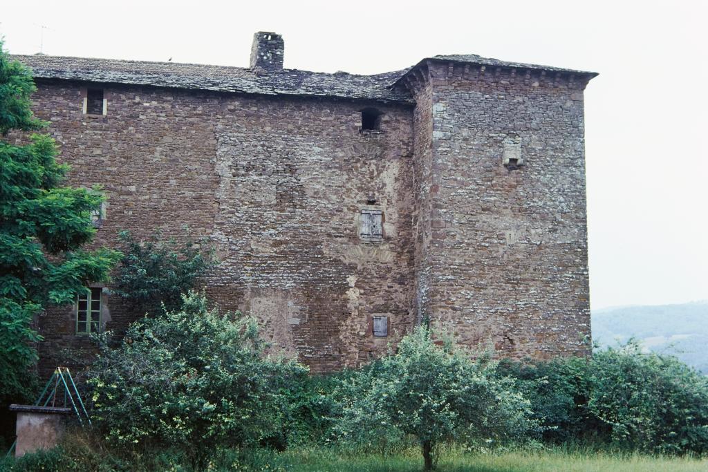 château des évêques de Vabre, aujourd'hui mairie et musée de l'archerie