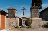 croix de cimetière : Tables de la Loi et Tétramorphe