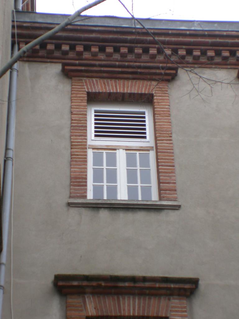hôtel de Bernuy, puis collège universitaire, actuellement lycée Pierre de Fermat