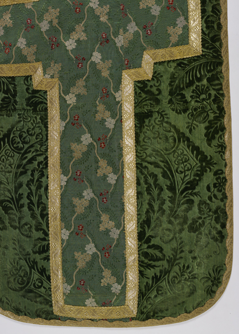Chasuble verte avec étole, manipule et bourse de corporal