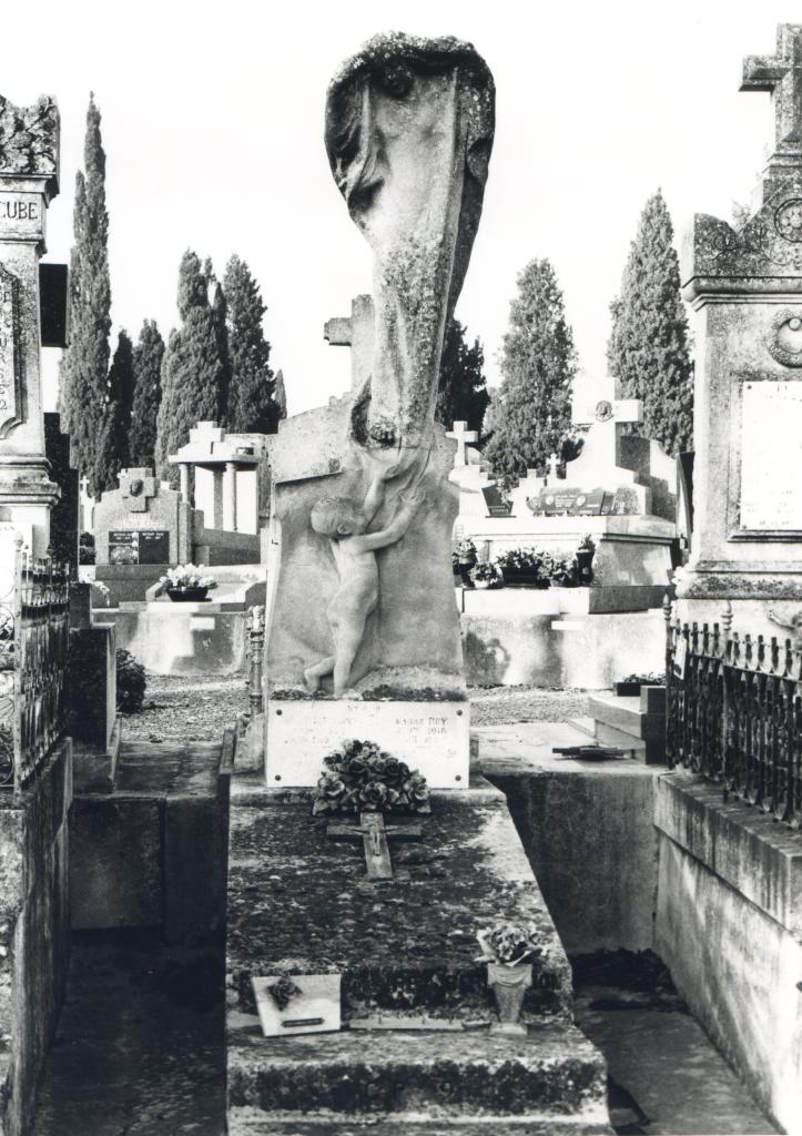monument funéraire (monument sépulcral, n° 3), de la famille Rey Bernadon