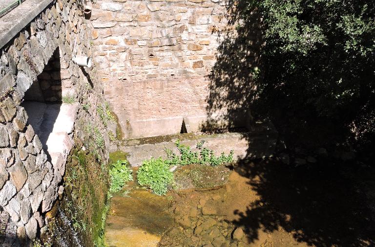 écart : hameau de Saint-Xist