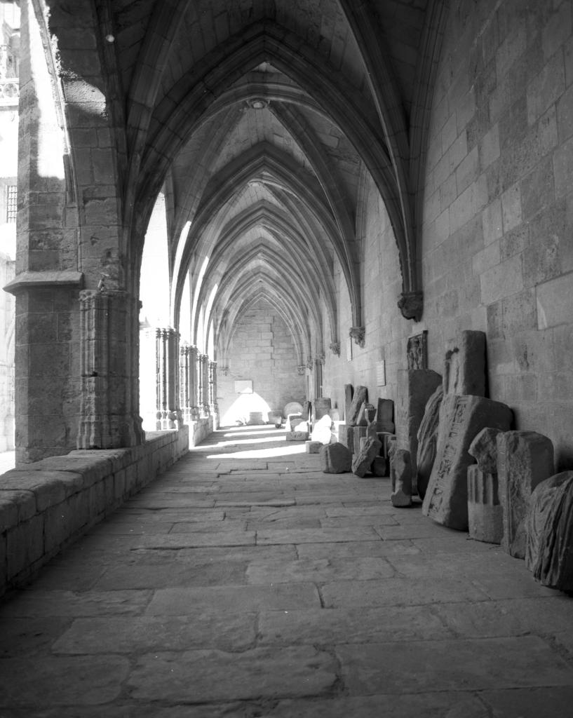 Ancienne cathédrale Saint-Nazaire et Saint-Celse, actuellement église paroissiale