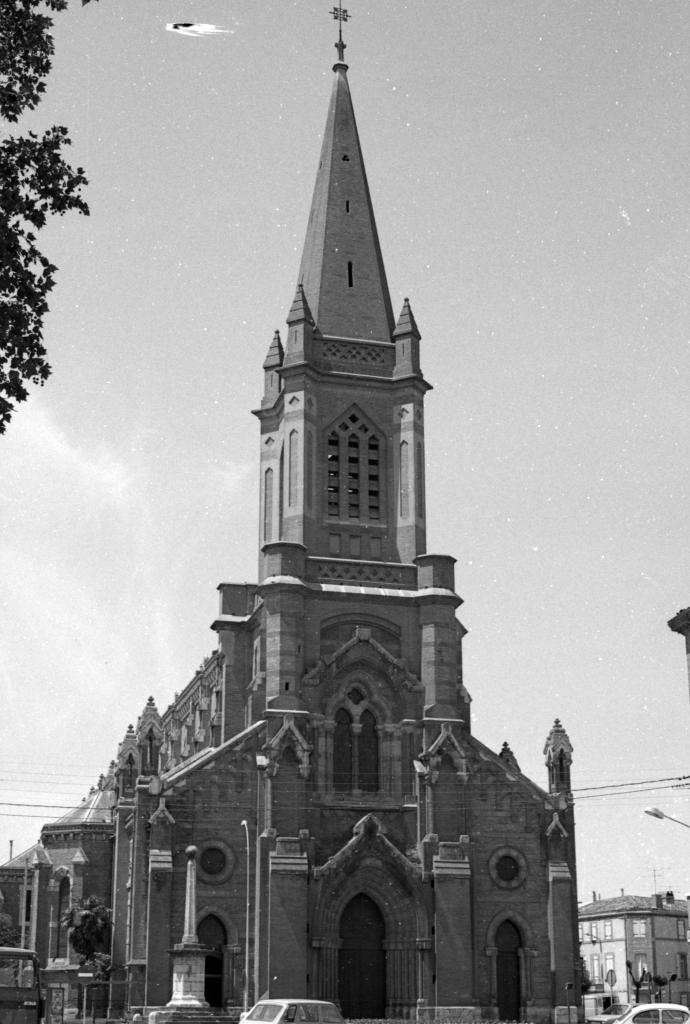 église paroissiale Saint-Orens de Villebourbon