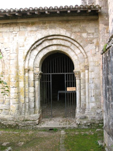 ancienne abbaye Saint-Pierre puis église paroissiale Notre-Dame de l'Assomption