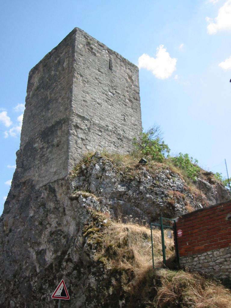 château fort dit "tour à péage"