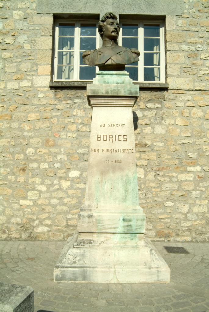 monument commémoratif et buste du sergent Jean-François-Louis-Clair Bories (1795-1822)