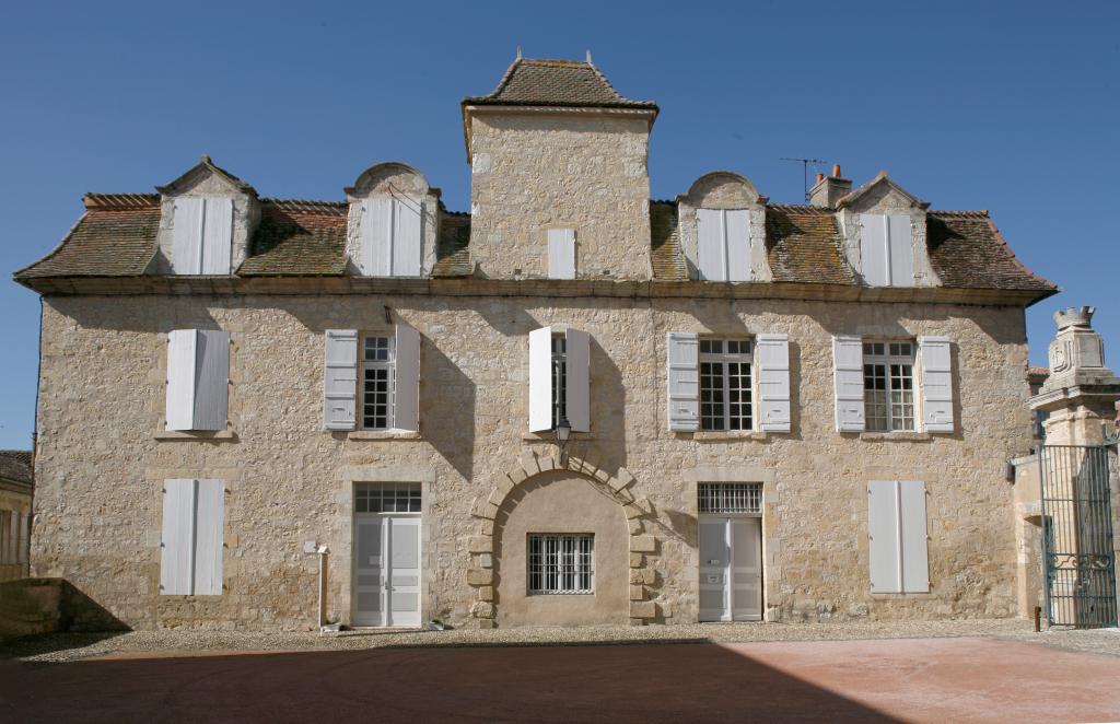 palais épiscopal