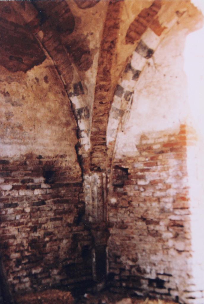 ancienne abbaye cistercienne de Lagarde-Dieu