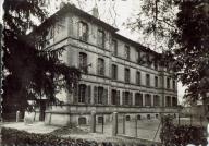 couvent des soeurs de la Sagesse devenu foyer d'accueil médicalisé