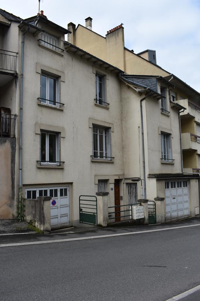 rue de Montcalm