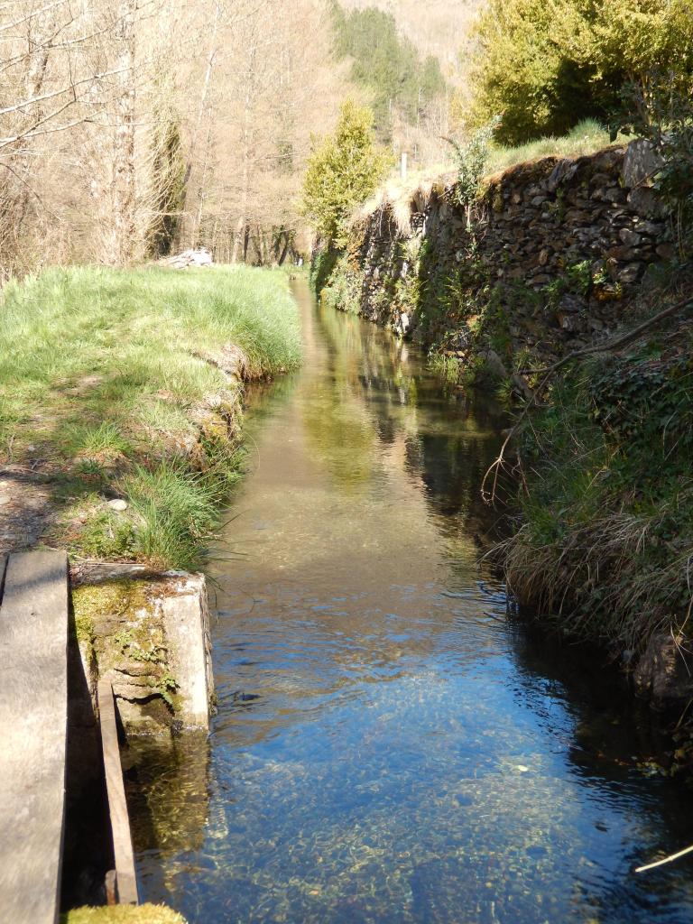 Béal du moulin de Grattegals