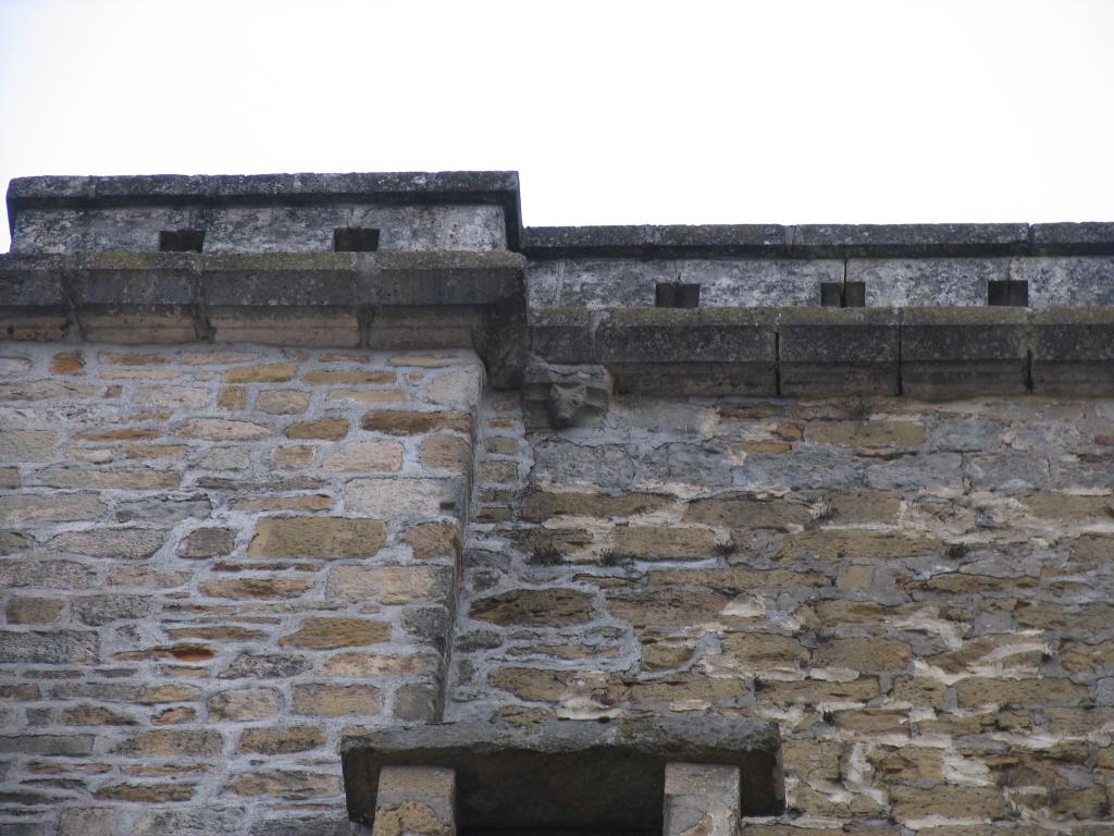 château épiscopal, actuellement hôtel de ville