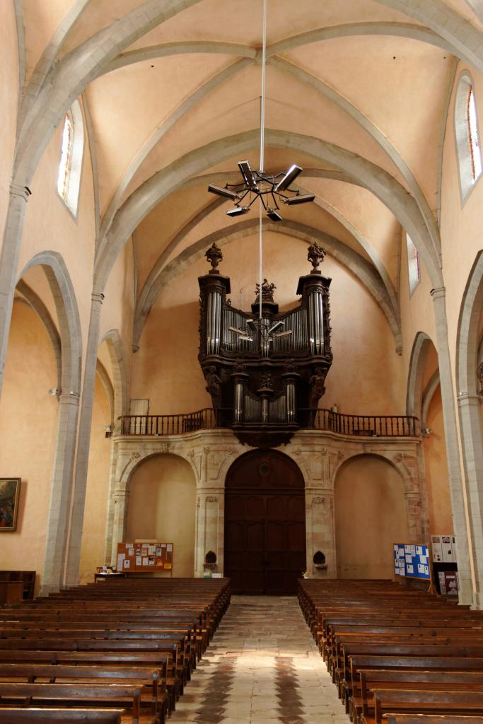 abbaye de bénédictins, puis cathédrale Saint-Sauveur, actuellement église paroissiale