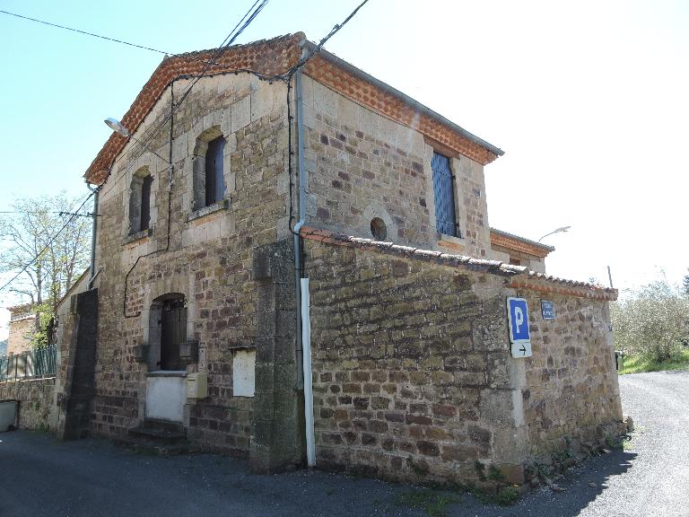 écart : hameau de Saint-Xist