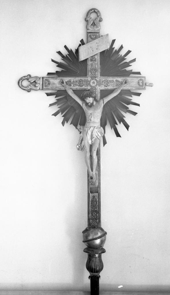 croix de procession : Christ en croix