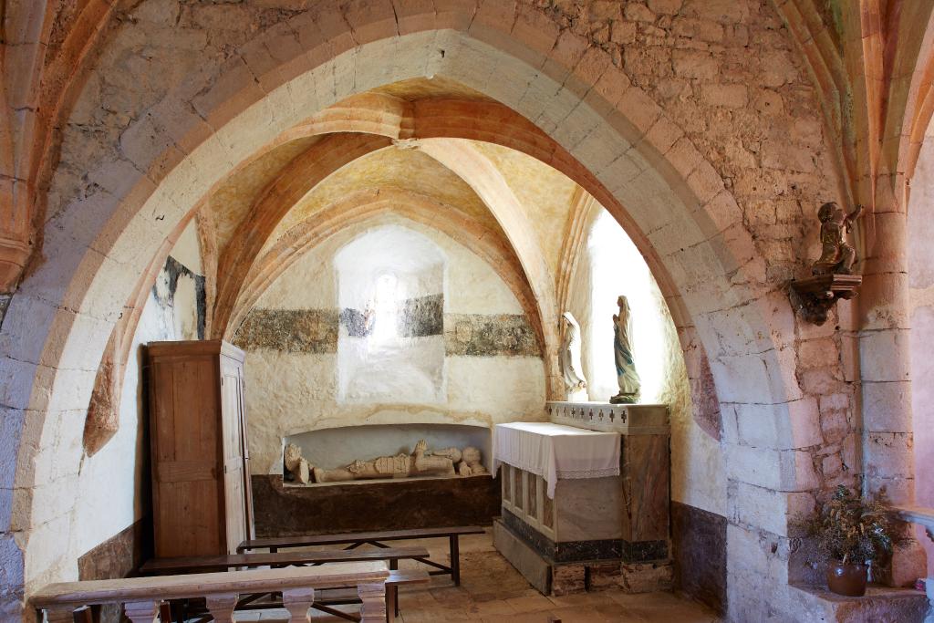 tombeau (gisant) : chevalier du Cluzel