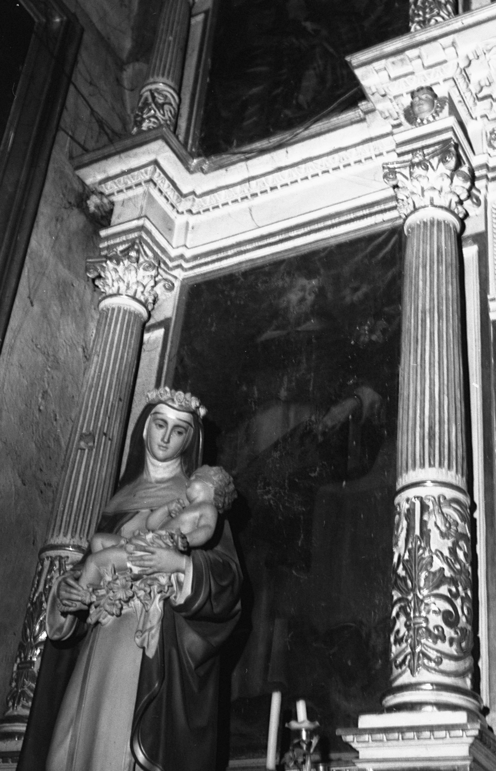 six tableaux : saint Dominique, sainte Apollonie, sainte Catherine, l'église triomphante