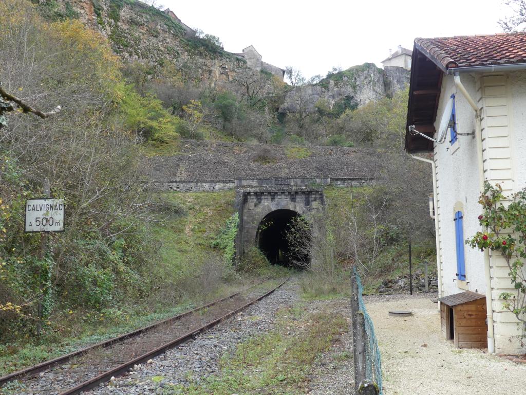 ancienne voie ferrée de Cahors à Capdenac : tronçon n°5 de Cénevières à Calvignac