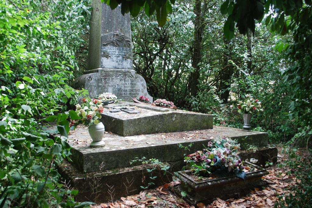 tombeau de la famille Bouloc