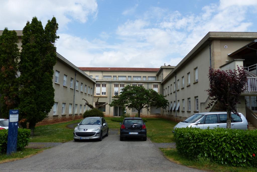 hôpital psychiatrique de Cayssiols, aujourd'hui centre Hospitalier Sainte-Marie de Rodez