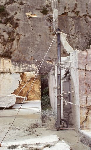 Carrière de marbre et usine de taille de matériaux de construction Cantini, puis Guilhaumon, puis Crémadès