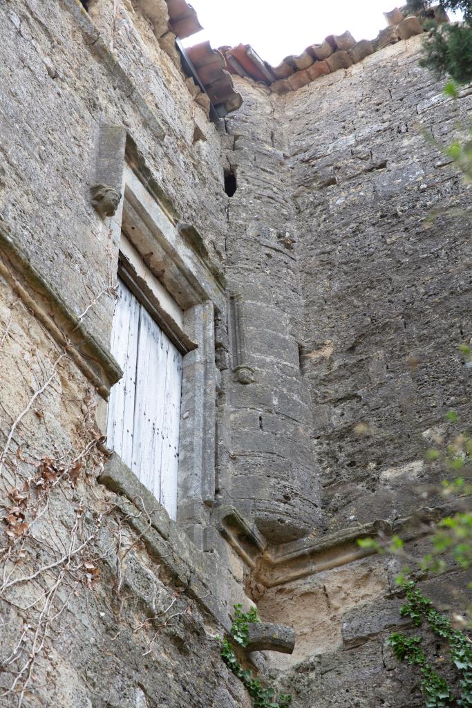 Elévation nord, escalier à vis en angle.