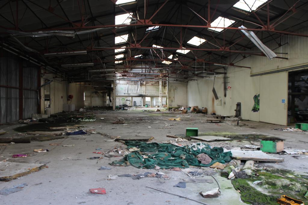 ancienne filature Bourges puis usine Bergère, puis SAB , tissage Soum